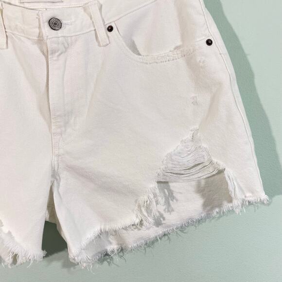 Abercrombie & Fitch Women White Distressed Mid Rise Boyfriend Shorts Size 12 - Picture 3 of 7